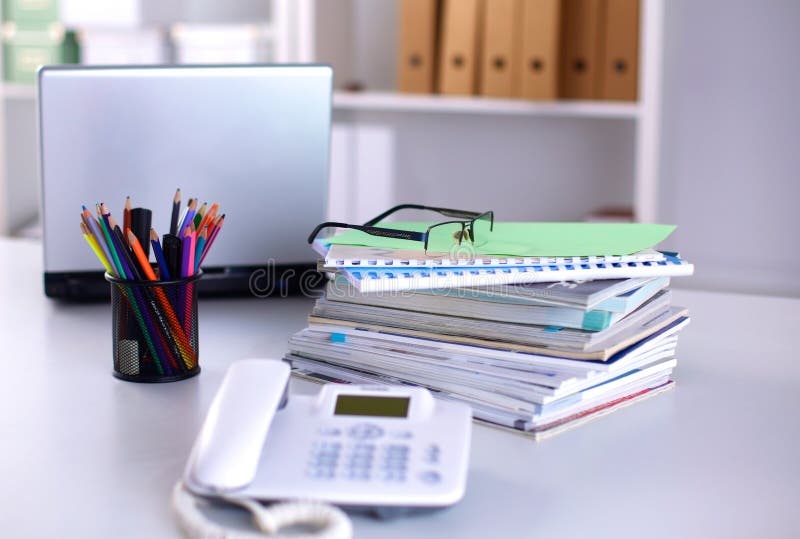 notebook, pen, reading list