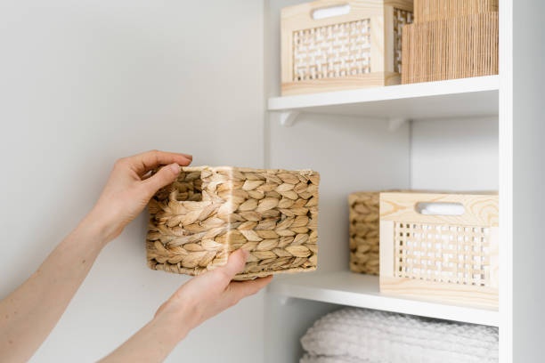 organized shelf, baskets, clean space, minimalist design