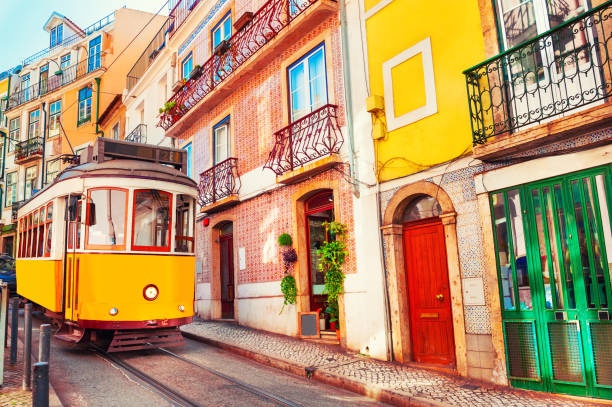 portugal,lisbon,street
