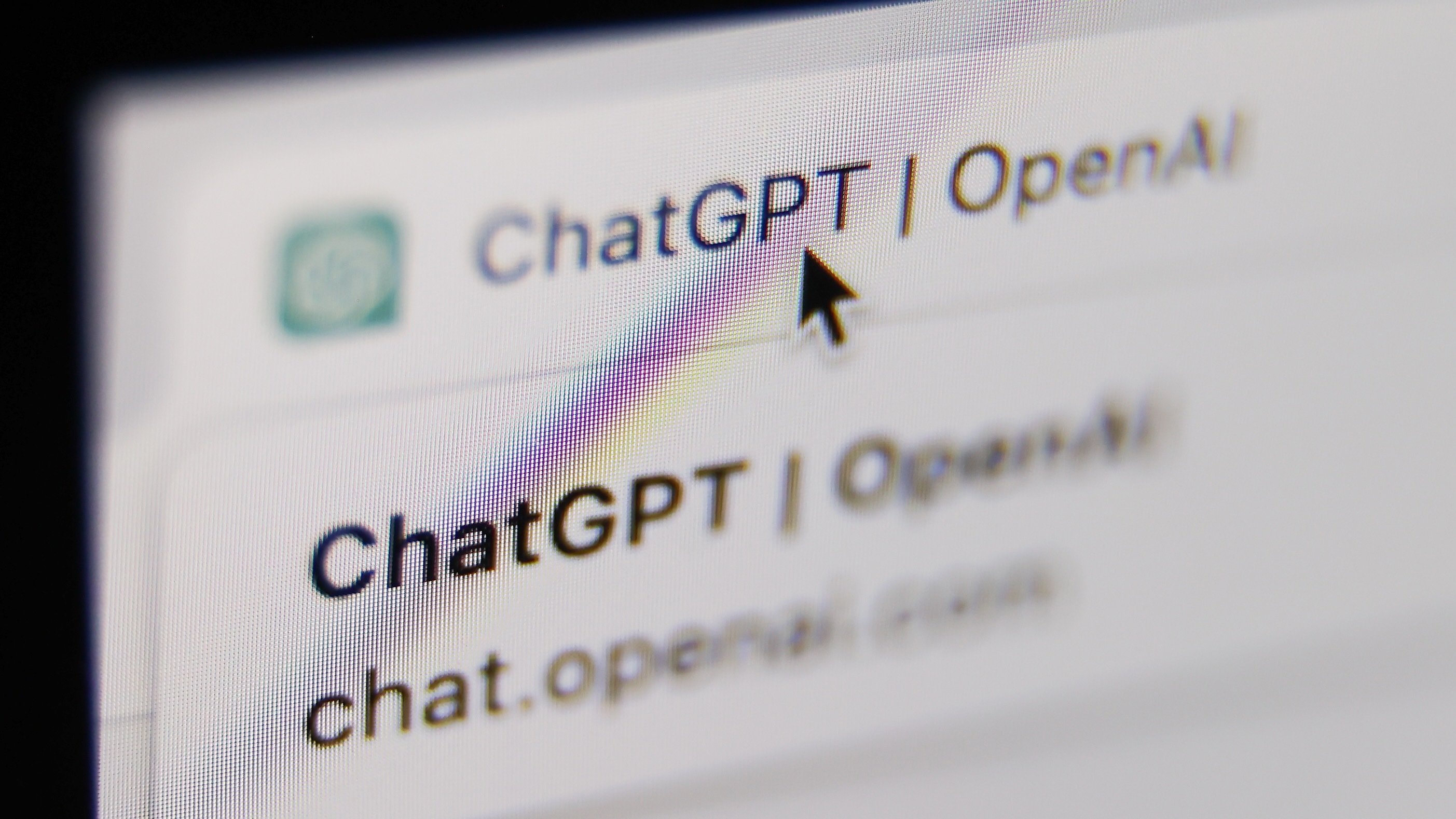 laptop,email,chatgpt,text