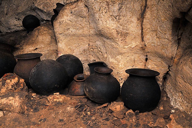 corded ware pottery, ancient pottery shards, archaeological find