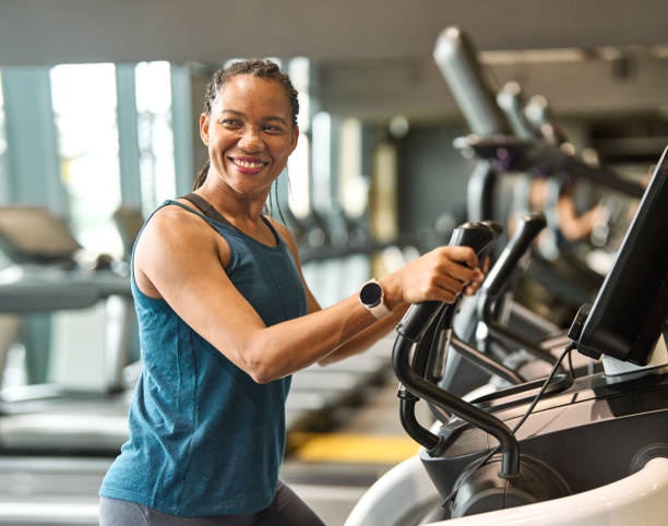 woman, 40s, exercising, healthy lifestyle