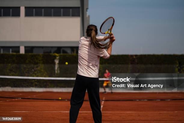 tennis player,concentration,court