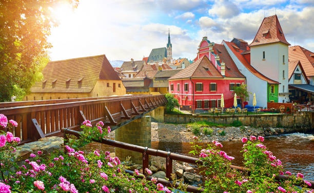 город, каменные дома, река, мост, Чехия, Чески-Крумлов