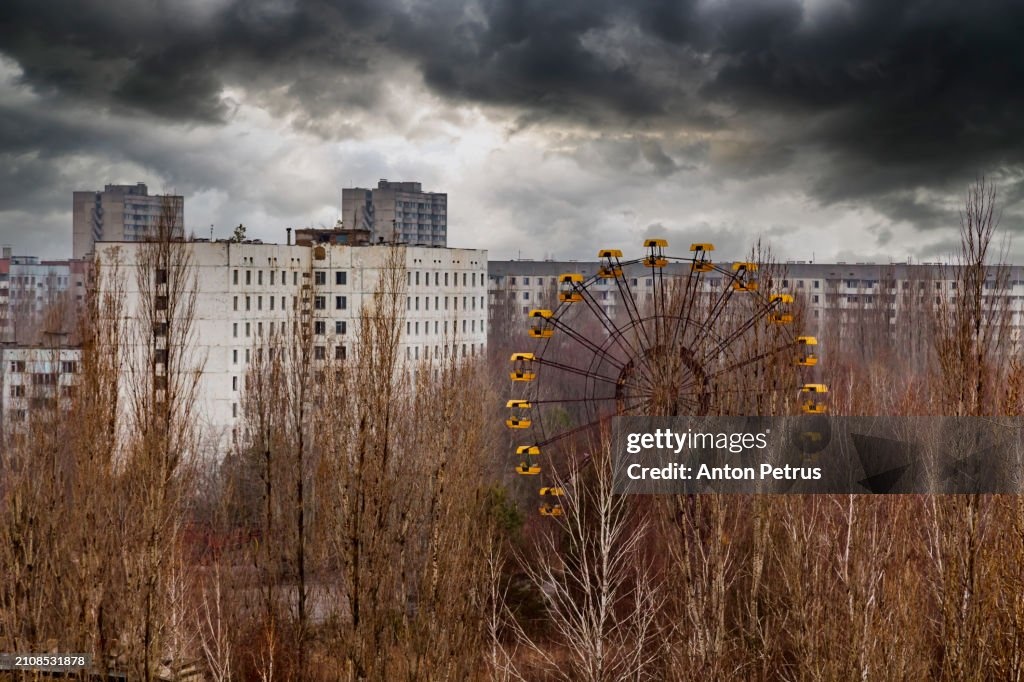 Chernobyl Exclusion Zone,Pripyat amusement park, Ferris wheel