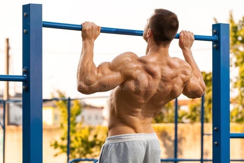 man,gym,pull-ups,exercise
