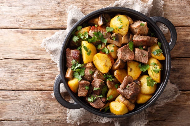 food,traditional dish,close-up,rustic