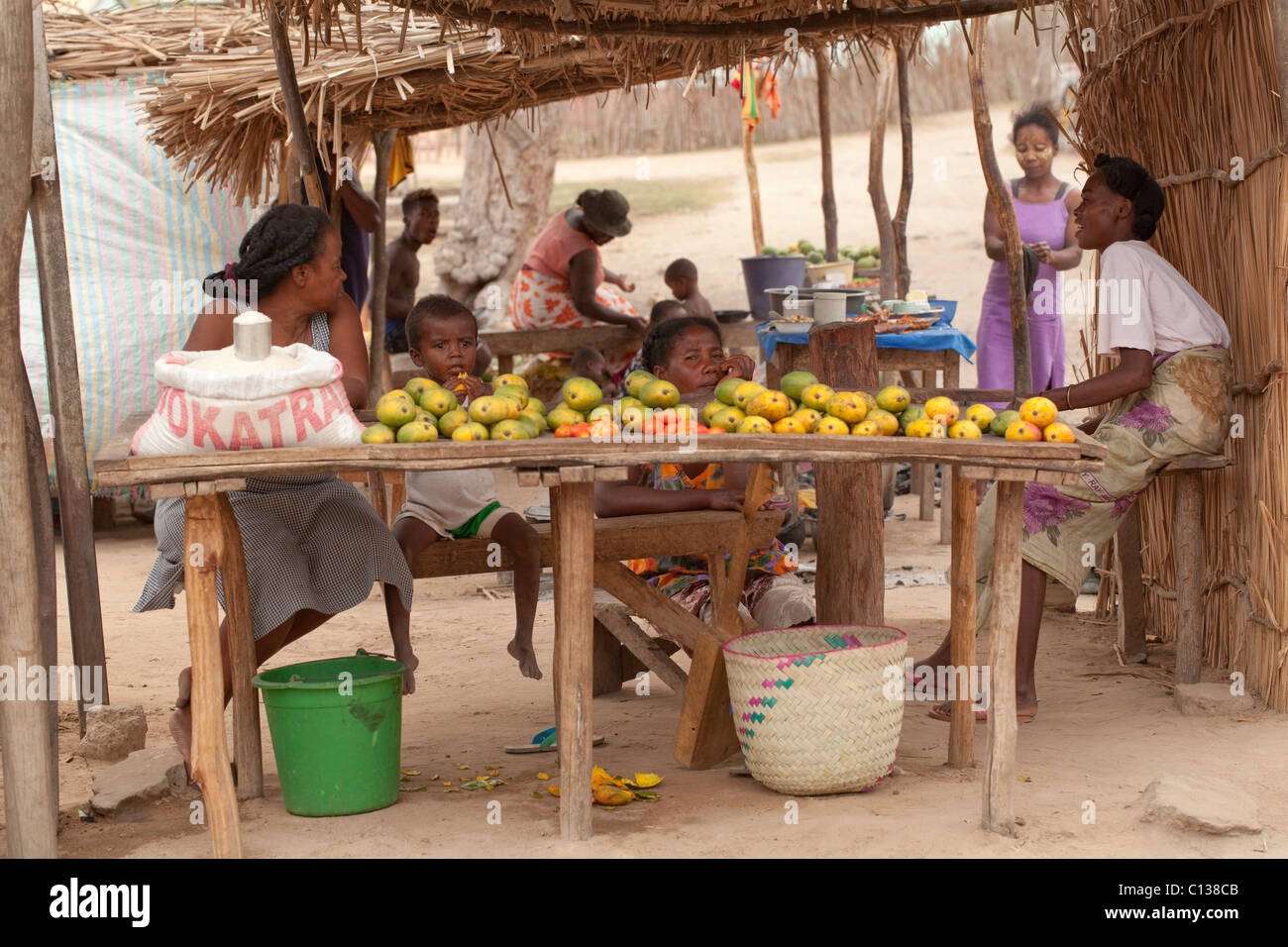 market,food,fruits,vegetables,people