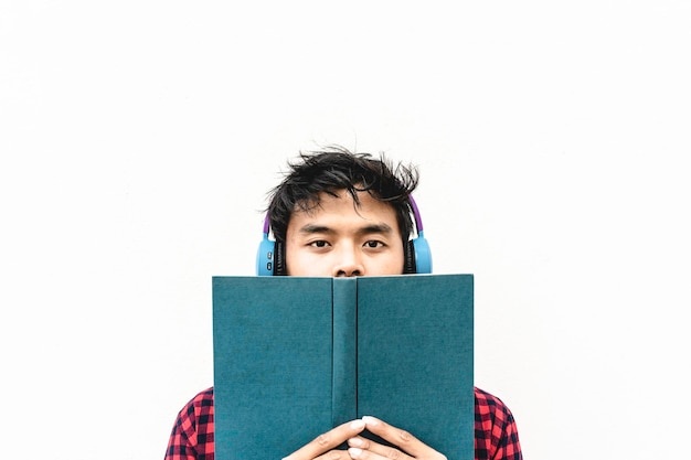 audiobook,headphones,person,reading