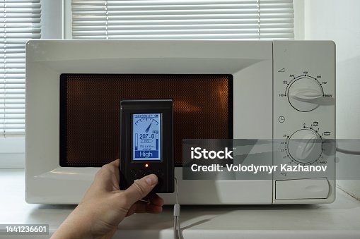 electromagnetic interference, microwave oven, smart device, radio waves