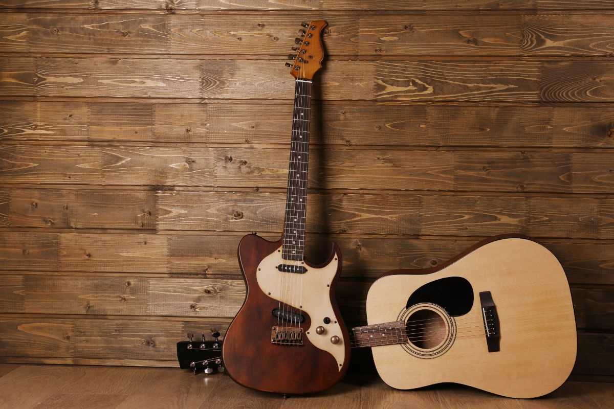 guitar,acoustic,electric,comparison
