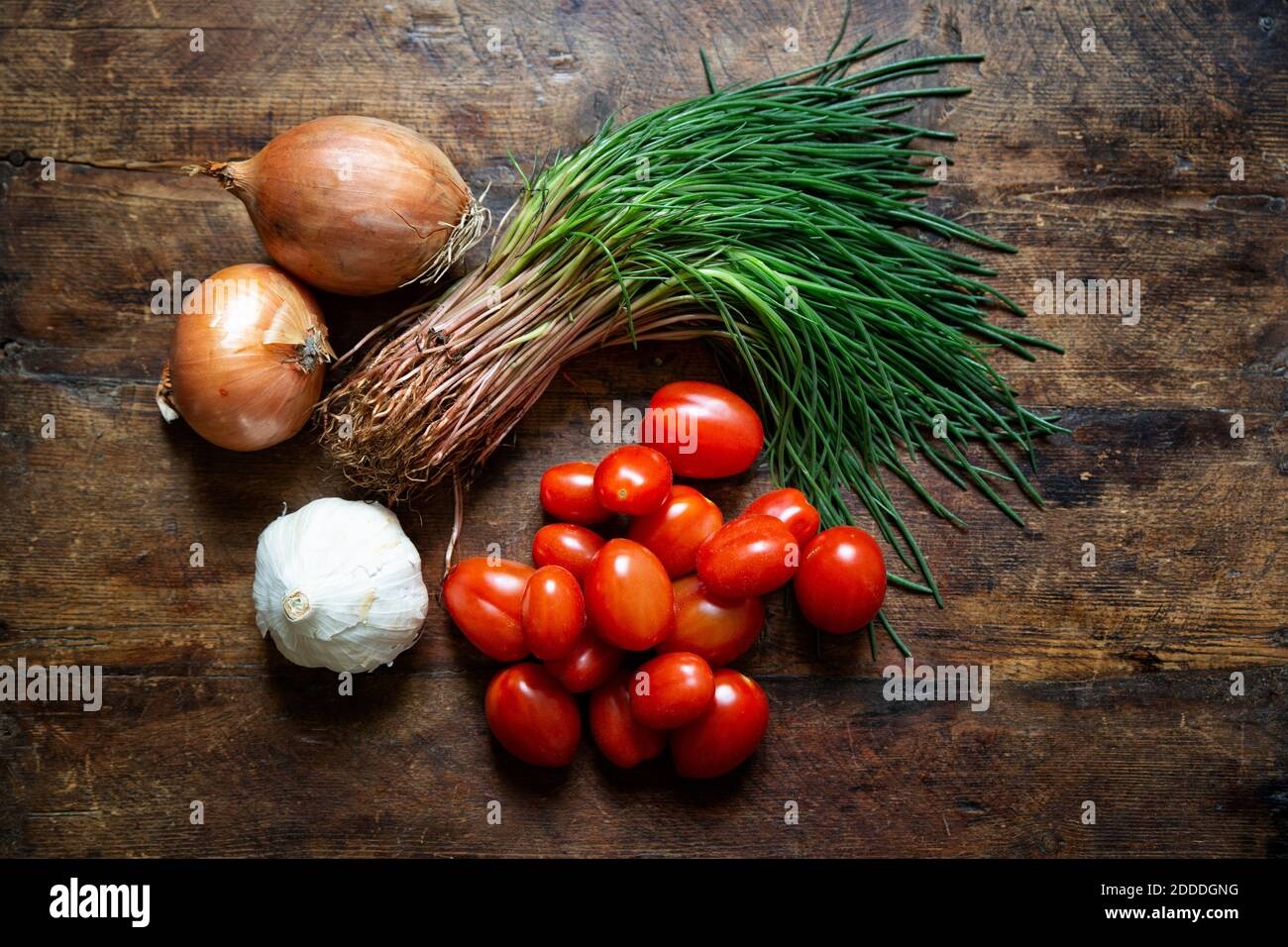 onion, garlic, tomato solution, spray