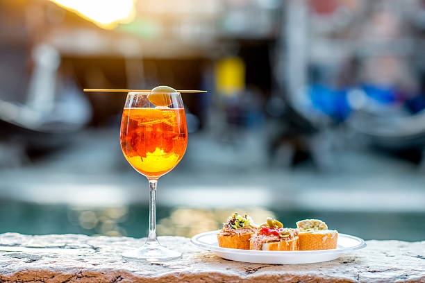cicchetti,venice,food,prosecco