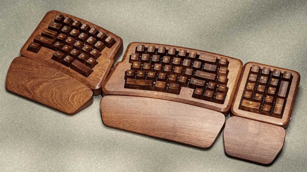 tactile keyboard,ergonomic,customizable,wood