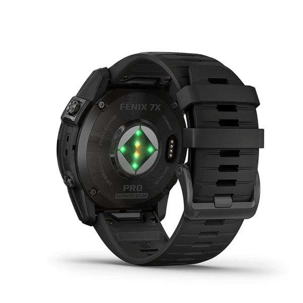 smartwatch,design,titanium,sapphire