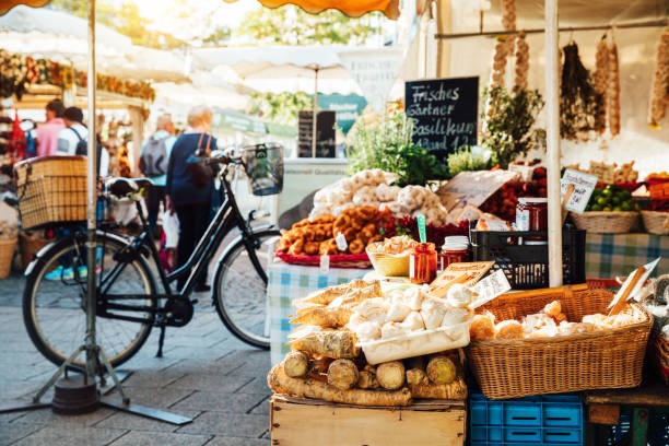 street food,food market,local cuisine,europe,delicious