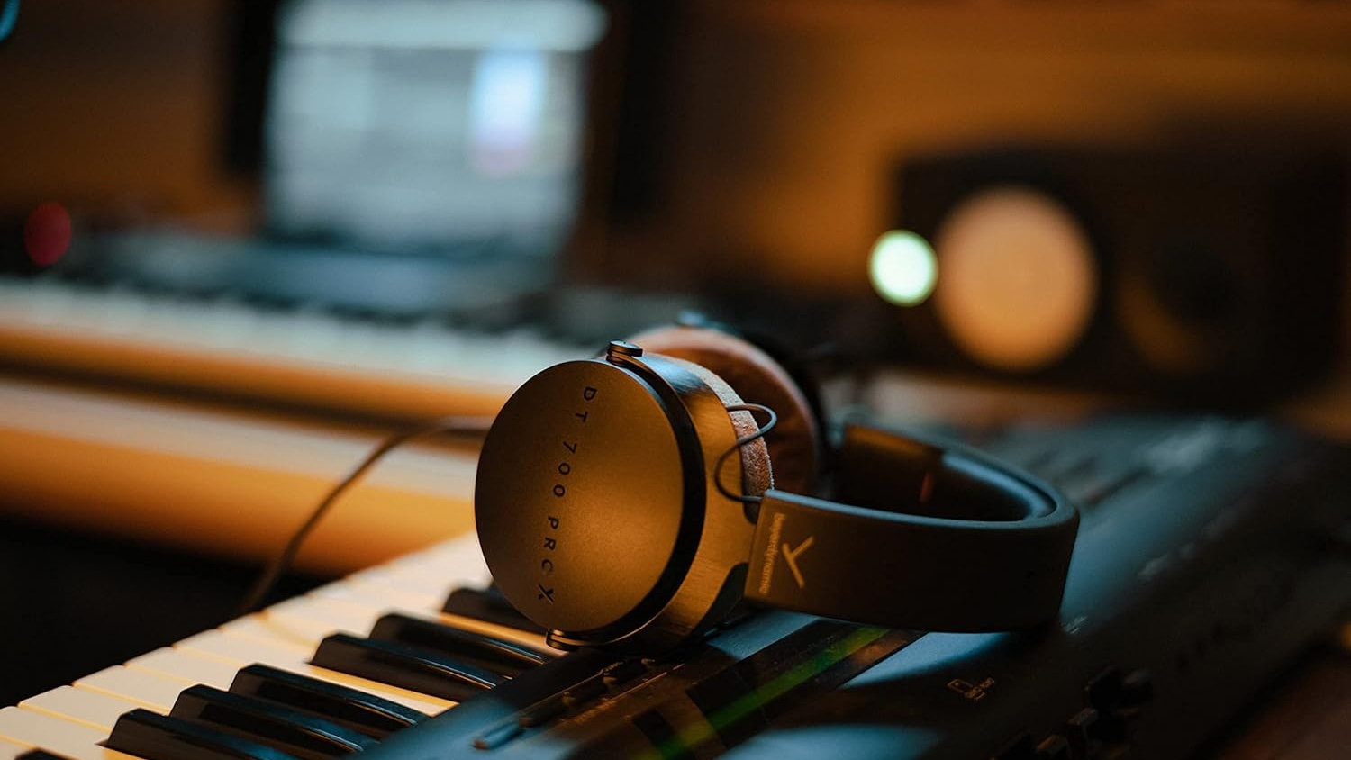 headphones, audiophile, luxury, studio