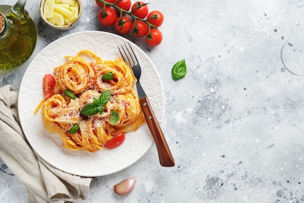 pasta, homemade, italian, tomato sauce, basil