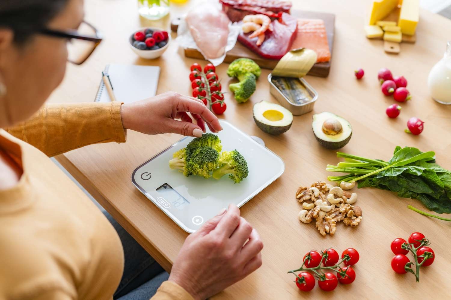 nutrition myths,healthy eating,evidence-based diet,personalized nutrition