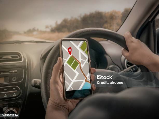 smartphone,car,navigation,driving